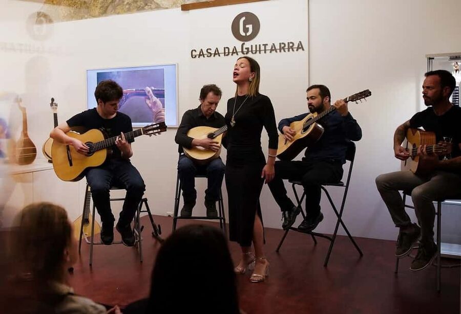 Porto: Authentic Fado Show, Port Wine & Handmade Instruments - What the one-hour Fado concert feels like