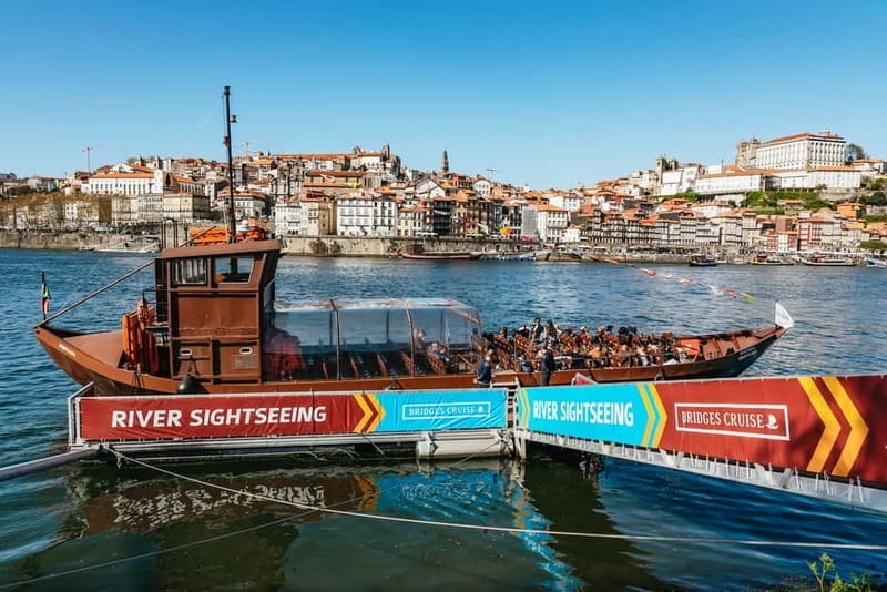 Porto: Bridges Cruise with Wine Cellar Tour or Sunset Option - Seating, boarding, and comfort