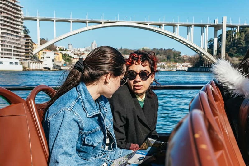 Porto: Bridges Cruise with Wine Cellar Tour or Sunset Option - The route: Ribeira, Gaia, and six bridges