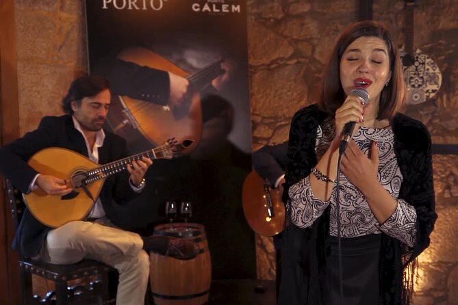 Porto: Cálem Cellar Tour, Live Fado Show and Wine Tasting - Who will enjoy the Cálem evening most