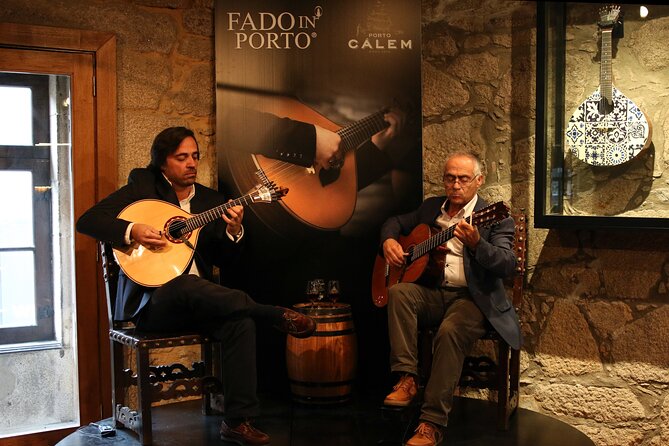 Porto: Cálem Cellar Tour, Live Fado Show and Wine Tasting - Practical ways to get more from the visit