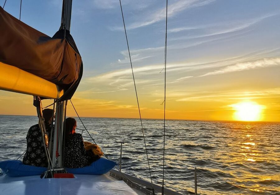 Porto: Charming Sailboat Cruise with Port Wine,Sunset Option - Crossing beneath Arrábida Bridge