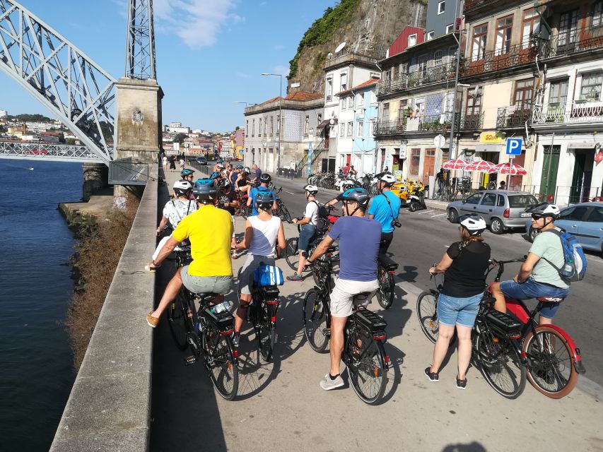 Porto: City Highlights 3-Hour Guided Electric Bike Tour - Clérigos Tower, Lello Bookstore, and Aliados Avenue