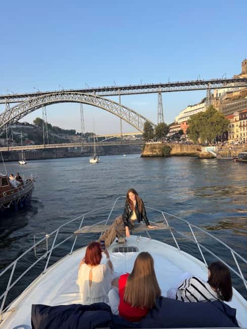 Porto: City Views or Sunset Tour with Drinks - Is $46 a fair price?