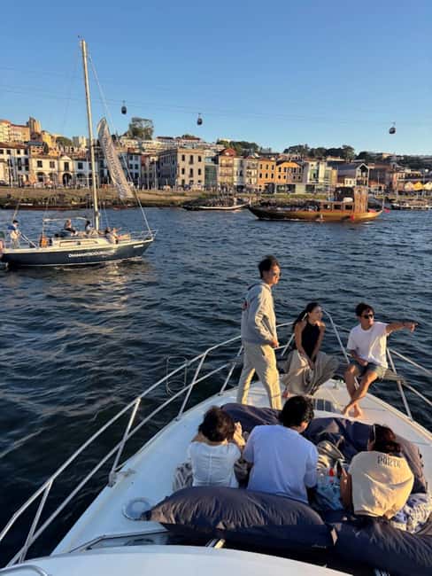 Porto: City Views or Sunset Tour with Drinks - Maria Pia Bridge and the six-bridge story