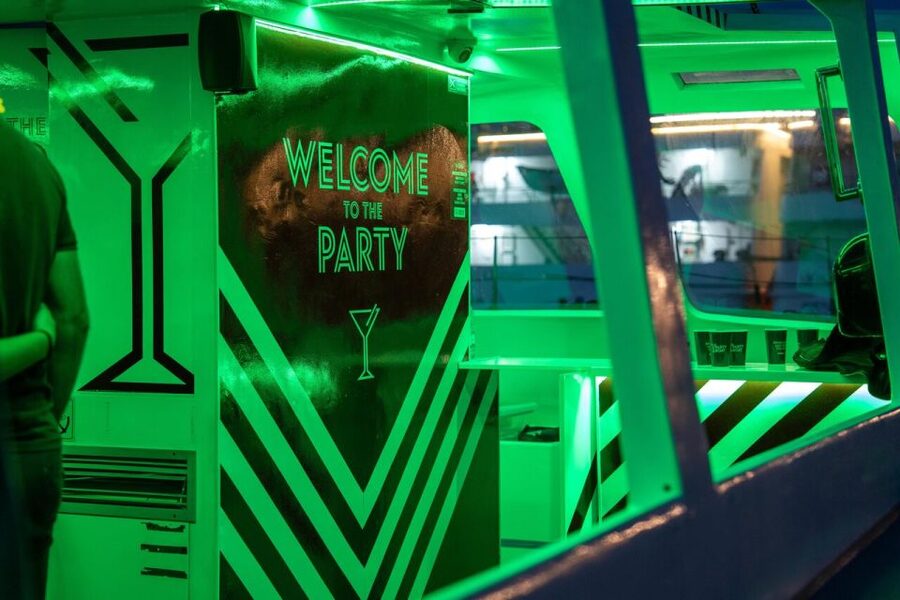 Porto: Douro River Party Boat with Sunset Option & 6 Bridges - What the $17 Price Really Buys