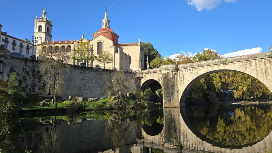 Porto: Douro Valley & Amarante Wine, Food & River Tour - Scenic stops after Pinhão