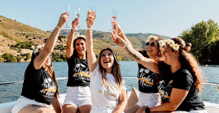 Porto: Douro Valley Full-Day Boat, Train, and Lunch Tour - Why the Douro Valley deserves a full day