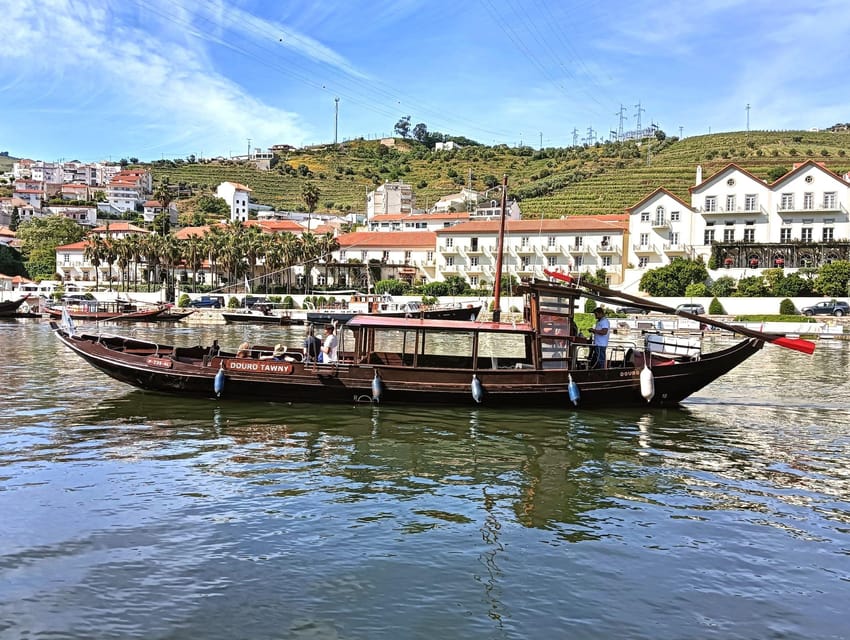 Porto: Douro Valley Tour with 2 Wineries, Lunch and Cruise - Scenic driving along the N222
