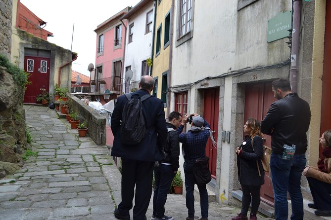 Porto Essential Walking Tour - The guides are the main reason to book