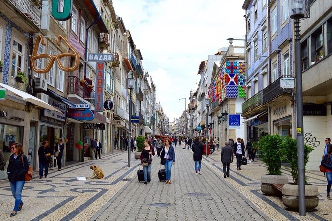 Porto Food & Wine Tasting Tour with Lunch or Dinner Option - Bolhão Market and Porto’s daily food life