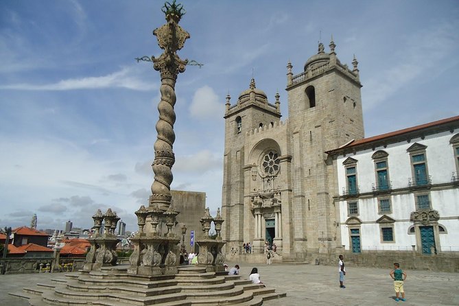 Porto Full Day City Tour Wine Tasting and Six Bridges Cruise - The Six Bridges Cruise on the Douro