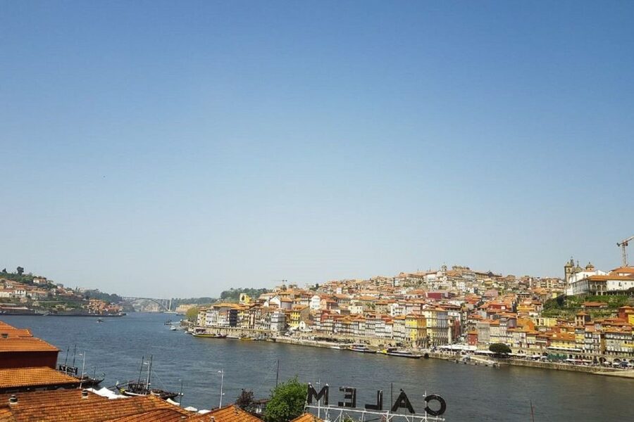 Porto: Guided Walking Tour and Lello Bookshop - What the $70 price really includes