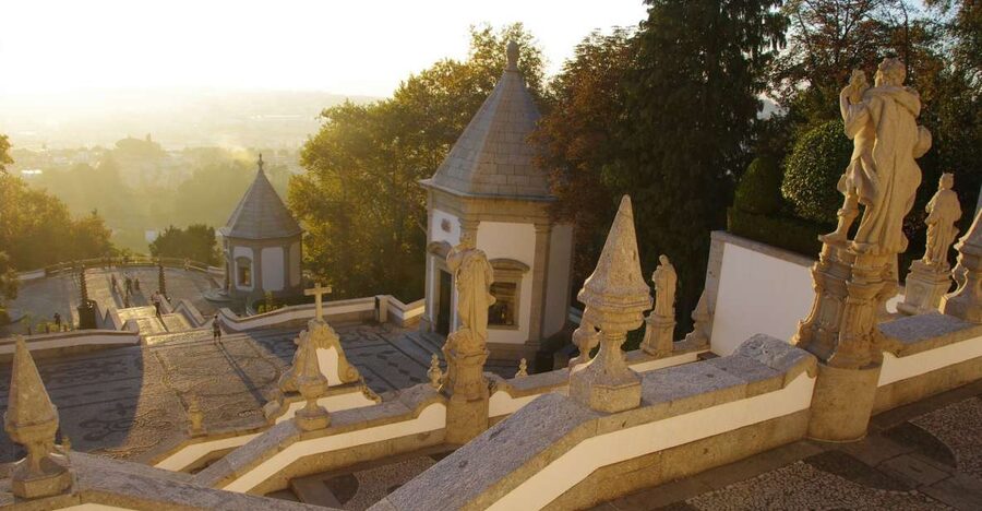 Porto: Guimarães & Braga Tour with Entry Tickets and Lunch - Braga Cathedral and the religious capital of Portugal