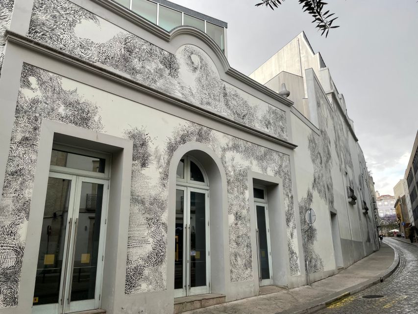Porto: Half-Day Street Art Tour - The First 90 Minutes: Famous Artists and Porto’s Public Walls