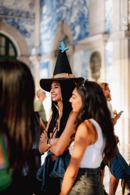Porto: Harry Potter and City of Porto Guided Walking Tour - Meet the guide inside São Bento Station