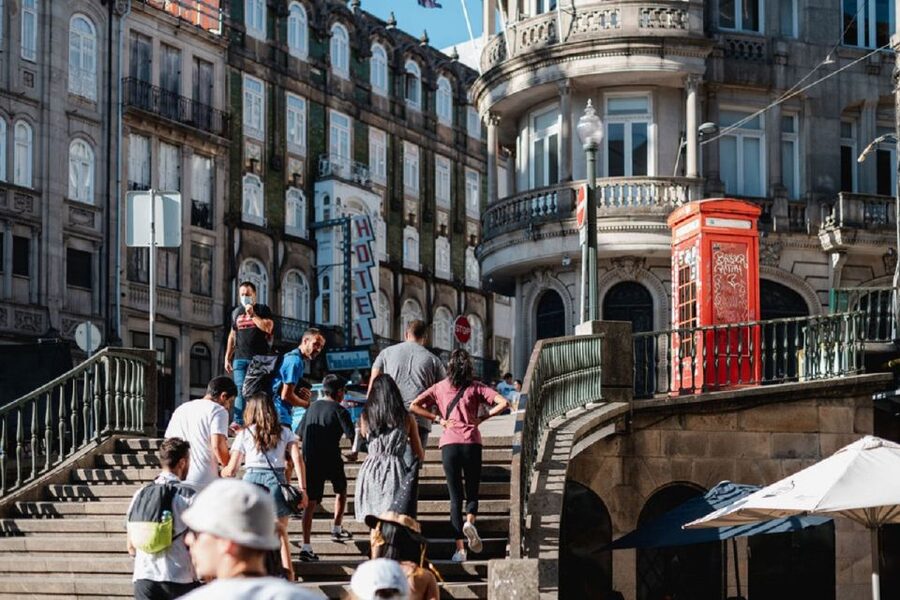 Porto: Harry Potter and City of Porto Guided Walking Tour - Cordoaria’s Garden and the hunt for Porto’s dragon