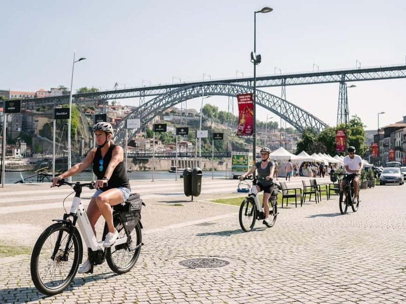 Porto: Highlights in 3 Hours E-Bike Tour - Starting at CICLO EBIKES