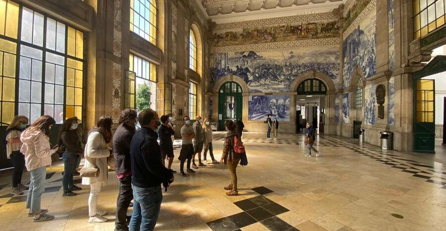 Porto: Historical Center Walking Tour - Why this three-hour walk works so well