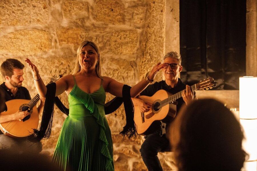 Porto: Live Fado Show with Glass of Port Wine - The cultural explanation makes the songs easier to hear