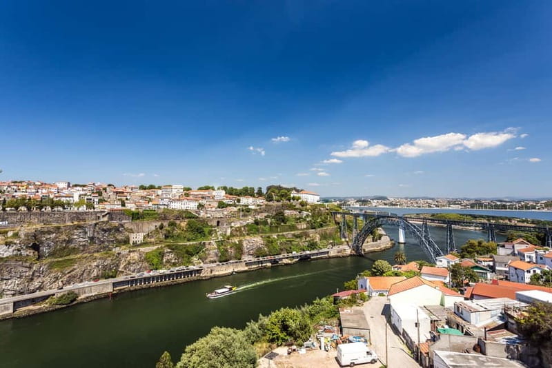 Porto: Magic Train Tour and Port Wine Cellar with Tastings - Two Port tastings, and what they add