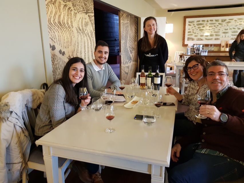 Porto: Port and Douro Wine Walking Tour with 9 Tastings - Who should book this Gaia tasting?