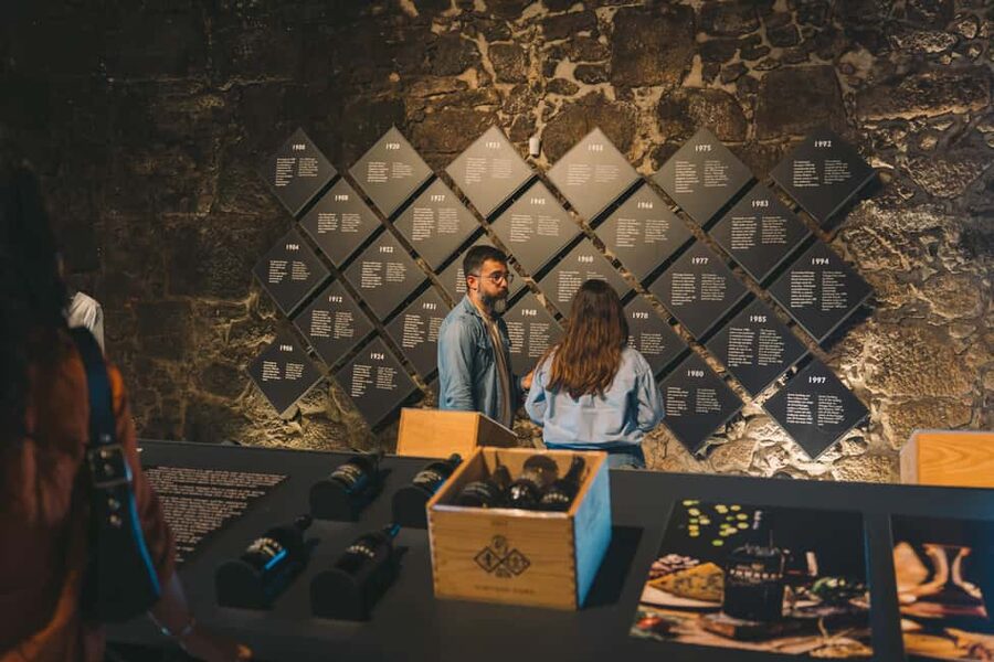 Porto: Port Cellar Visit and Wine Tasting at Fonseca - Key points before you go