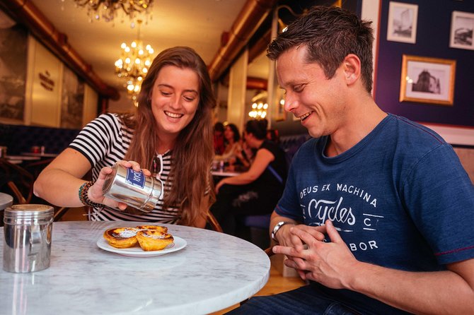 Porto Private Food and Drink Tasting Tour with Local - The Chapel of Souls and Porto’s blue tile tradition