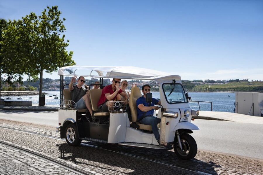 Porto: Private Sightseeing Tour by Electric Tuk Tuk - Comfort, hills, and the bumpy bits