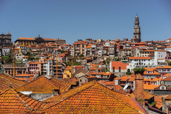 Porto PRIVATE TOUR With Locals: Highlights & Hidden Gems - The guide matters more than the route