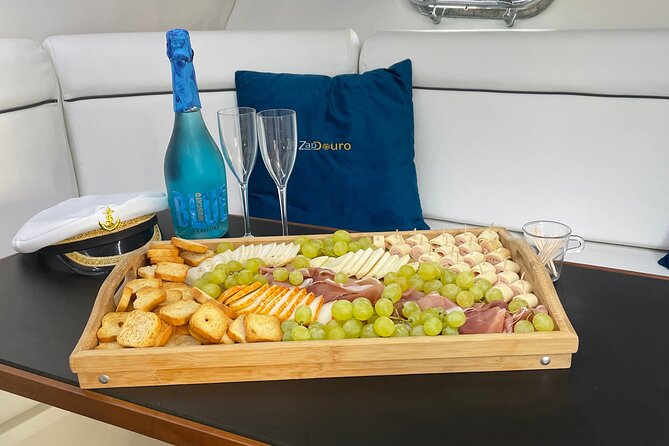 Porto: Private Yacht Cruise with Local Wine, Snacks and 6 Bridges - Ribeira, Gaia, and the city from below