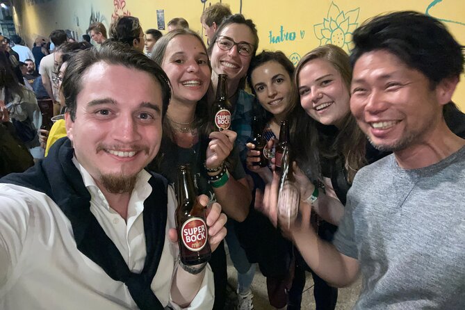 Porto Pubcrawl: 5h,7 Drinks,4 bars &Skip the line Club Entry - Timing, group size, and useful planning tips