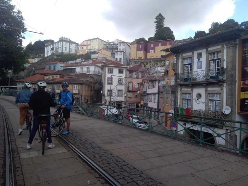 Porto: Riverside Panoramic E-Bike Tour - Why an e-bike is a smart way to see Porto