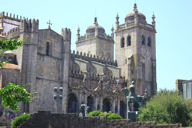 Porto's #1 Walking Tour - Starting at the Photography Center