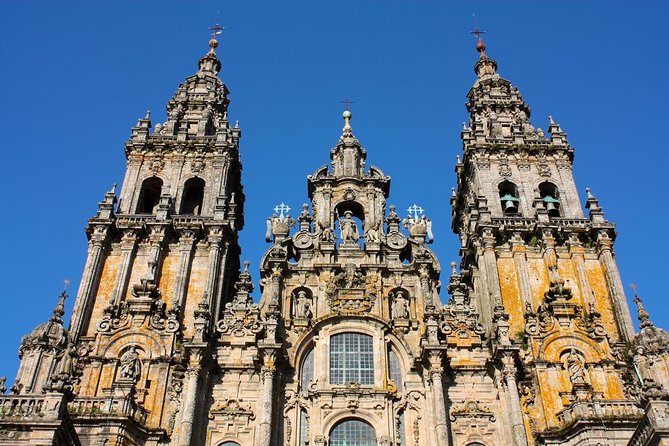 Porto: Santiago de Compostela and Valença do Minho Day Trip - Santiago’s old town and the Camino connection