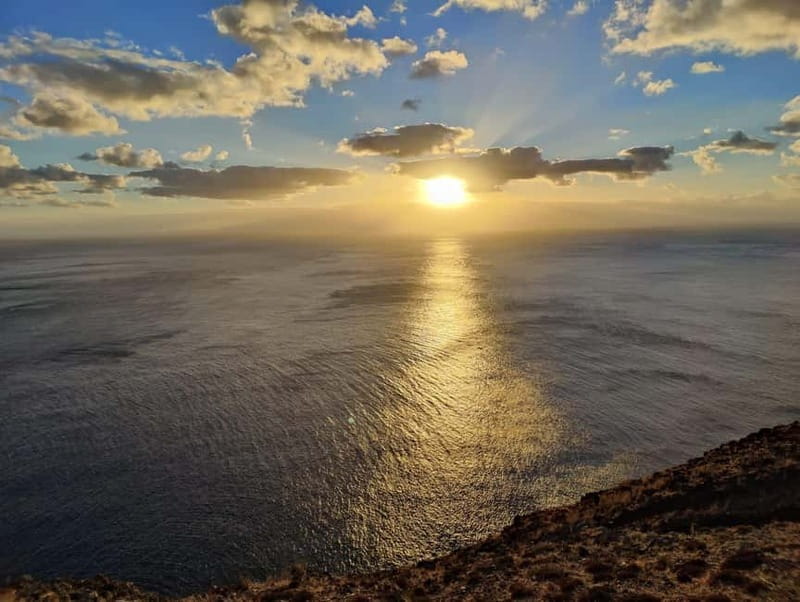 Porto Santo: Island Highlights 4x4 Tour with Hotel Transfers - Morenos and Miradouro das Flores