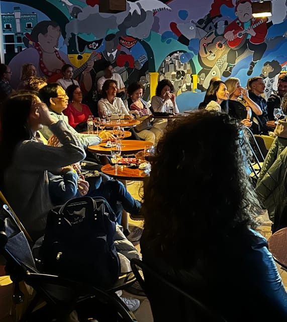 Porto: The Authentic Fado Concert with Port Wine - What the one-hour performance feels like