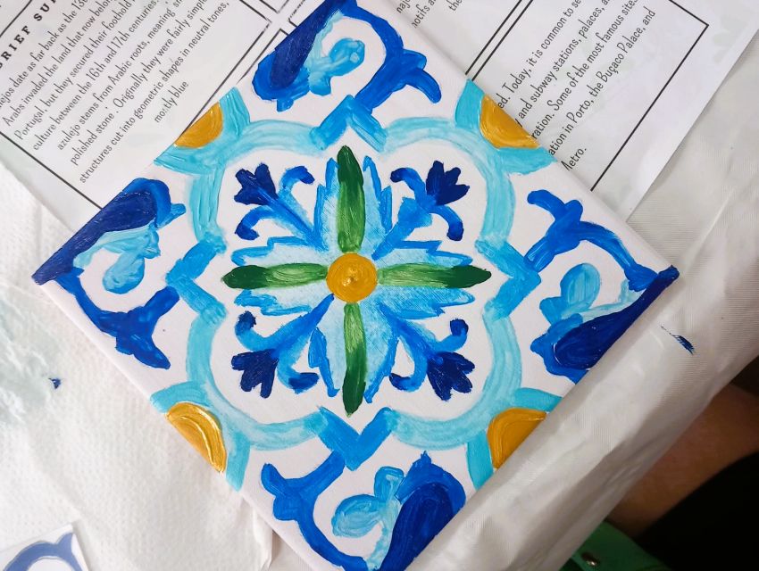 Porto: Tile Painting and Cocktails in Downtown Porto - Choosing a pattern, stencil, or personal image
