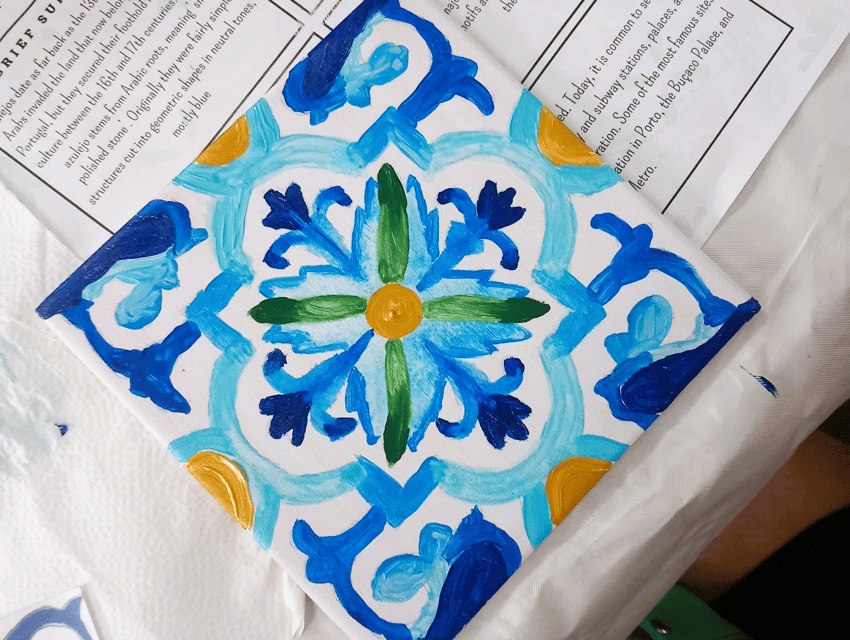 Porto: Tile Painting and Cocktails in Downtown Porto - Arriving at Boiler Studio on Rua Chã 77
