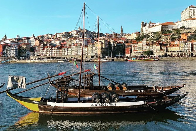 Porto to Lisbon Up to 4 Stops: Aveiro, Nazare, Fatima & Obidos - Nazaré brings the Atlantic close