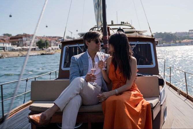 Porto: Tour on the Douro River in a Classic Boat - Key points to know before booking
