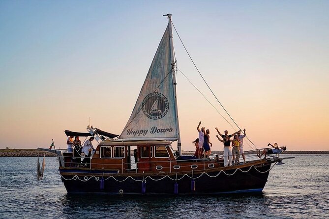 Porto: Tour on the Douro River in a Classic Boat - Sunset is the sweet spot