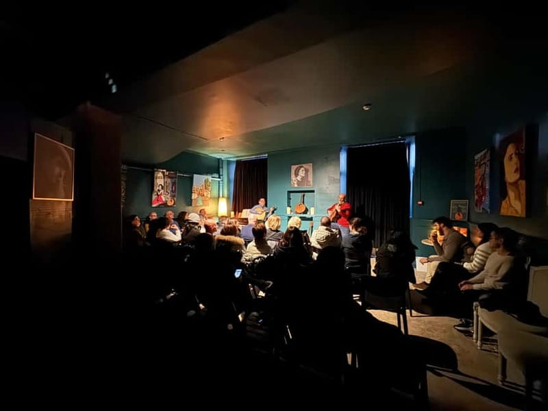 Porto: Traditional Fado Show at Sao Bento with Port Wine - Four Port wines add value without taking over