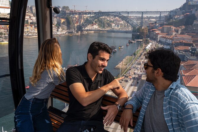 Porto Walking Tour, Lello Bookshop, River Cruise and Cable Car - The one-hour Douro River cruise
