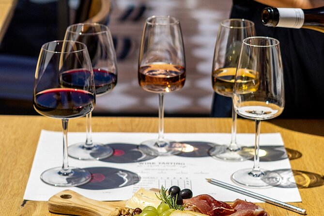 Porto Wine Tasting Experience with Portuguese Tapas Plate - Arriving at Canto de Luz on Rua do Almada