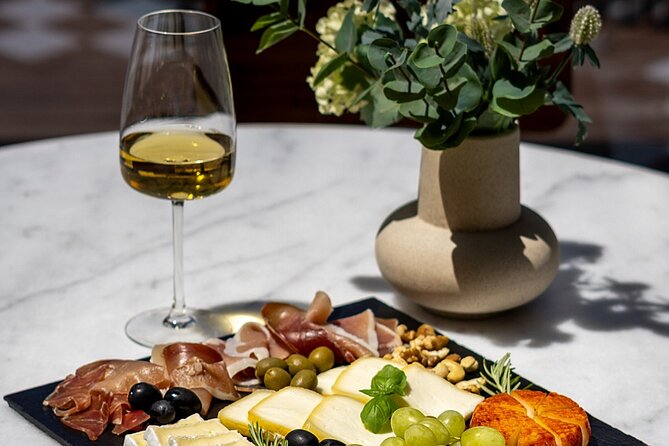 Porto Wine Tasting Experience with Portuguese Tapas Plate - Who Will Enjoy This Most?