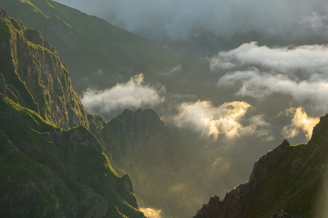 PR1 Sunrise Pico do Arieiro Self-Guided Hiking Transfer - What $39.92 buys you