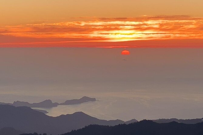 PR1 Sunrise Pico do Arieiro Self-Guided Hiking Transfer - Clothing, footwear, and fitness advice