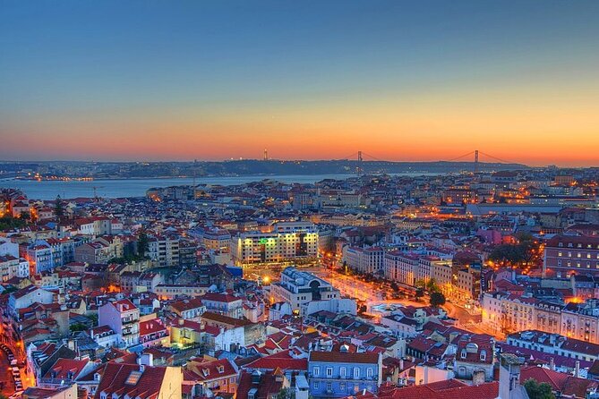 Private Departure Transfer: Hotels to Lisbon Airport or Cruise - From your hotel door to Lisbon Airport