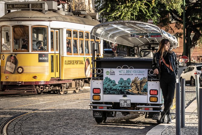 Private Eco Tuk Tuk Tour through the Heart of the City - Starting at Lisbon Cathedral